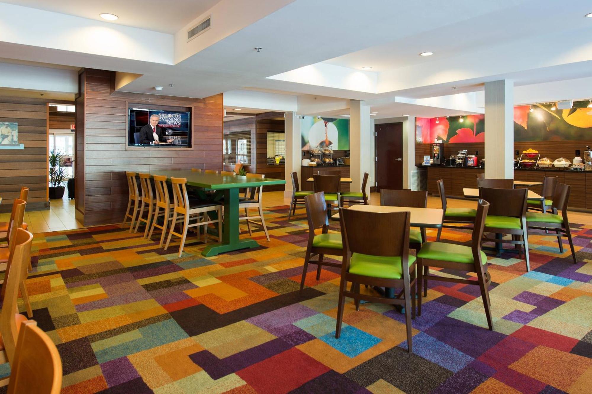 Fairfield Inn & Suites By Marriott Charleston North/Ashley Phosphate North Charleston Exterior foto
